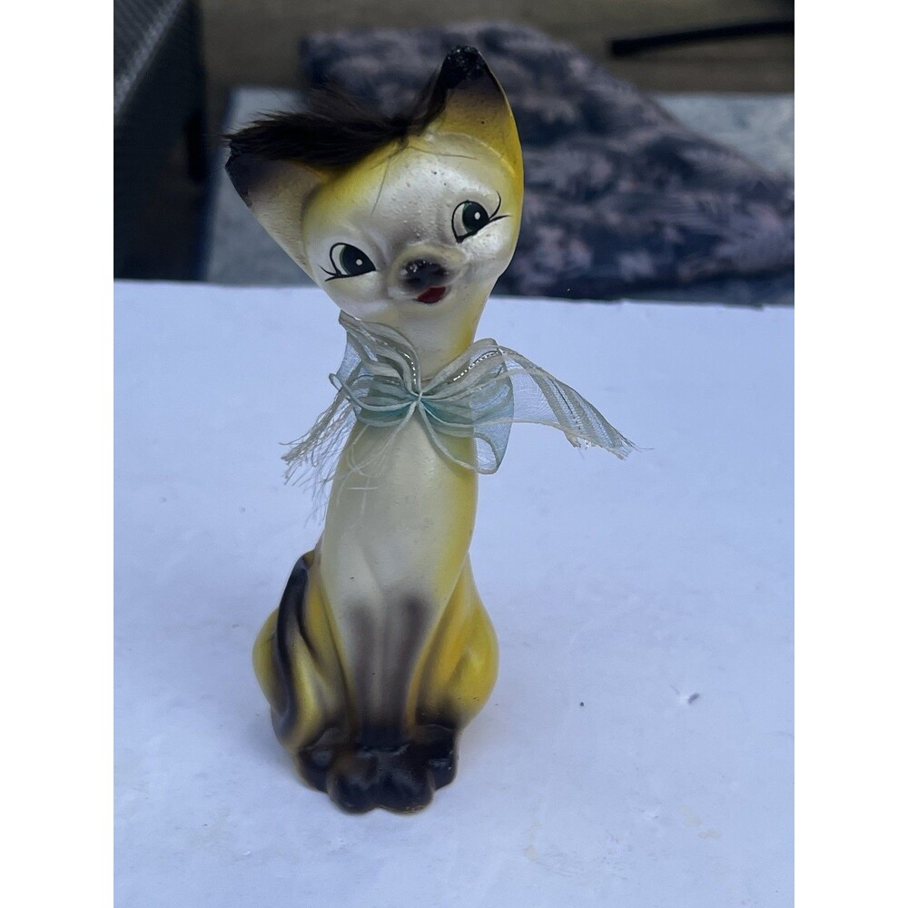 Vintage 1940s  Chalkware Cat Figurine Real Fur Tuft Kitsch Japan Style Mid Cen